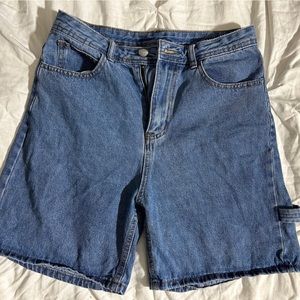 Women’s cargo shorts